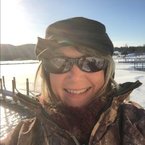 Meet your Posher, Hollie